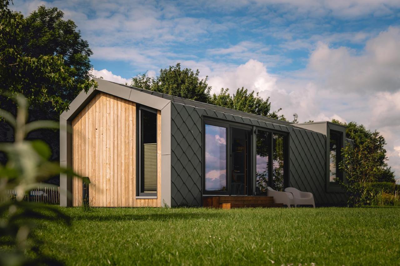 Bij De Genieterij Luxe Tiny Houses Koudum Bagian luar foto
