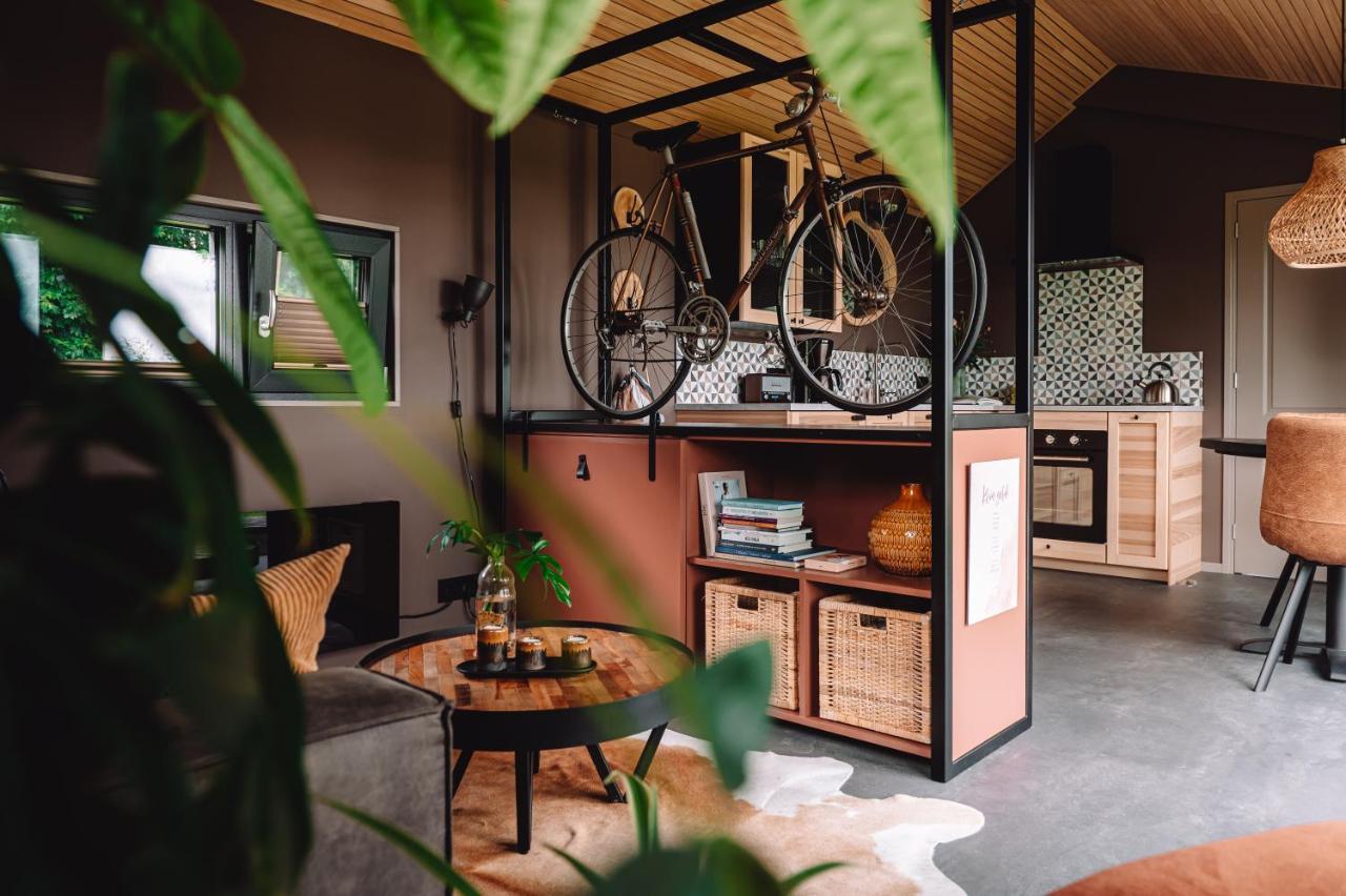 Bij De Genieterij Luxe Tiny Houses Koudum Bagian luar foto