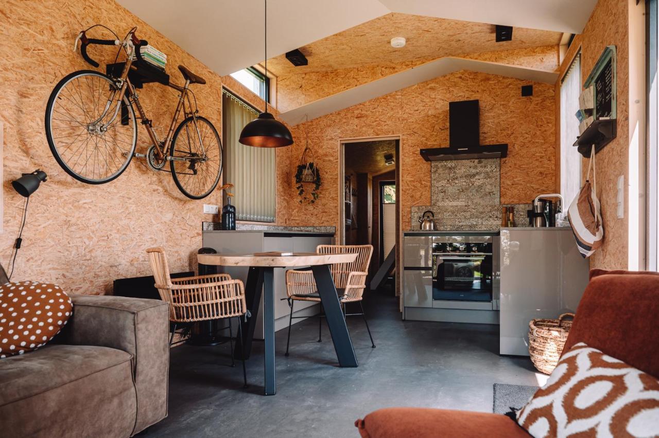 Bij De Genieterij Luxe Tiny Houses Koudum Bagian luar foto
