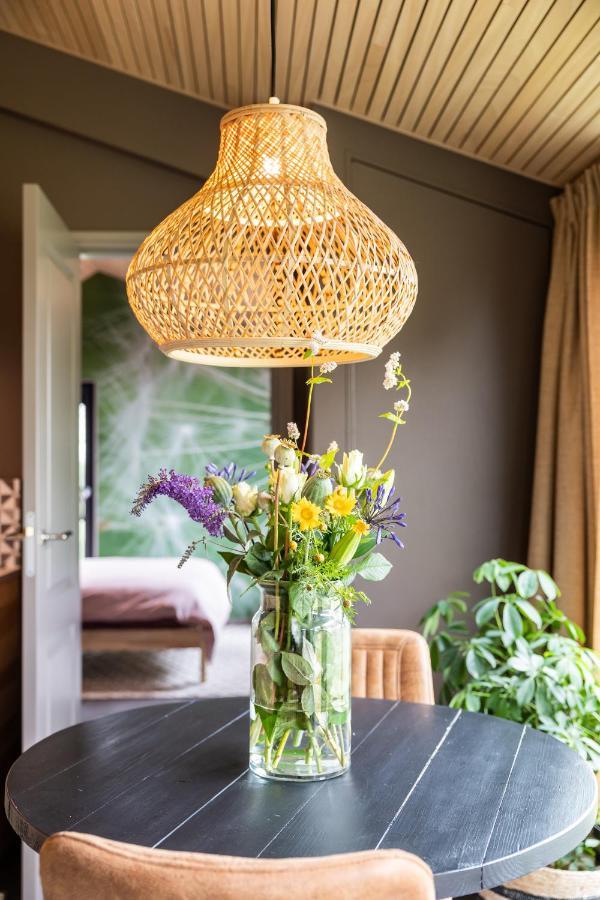 Bij De Genieterij Luxe Tiny Houses Koudum Bagian luar foto