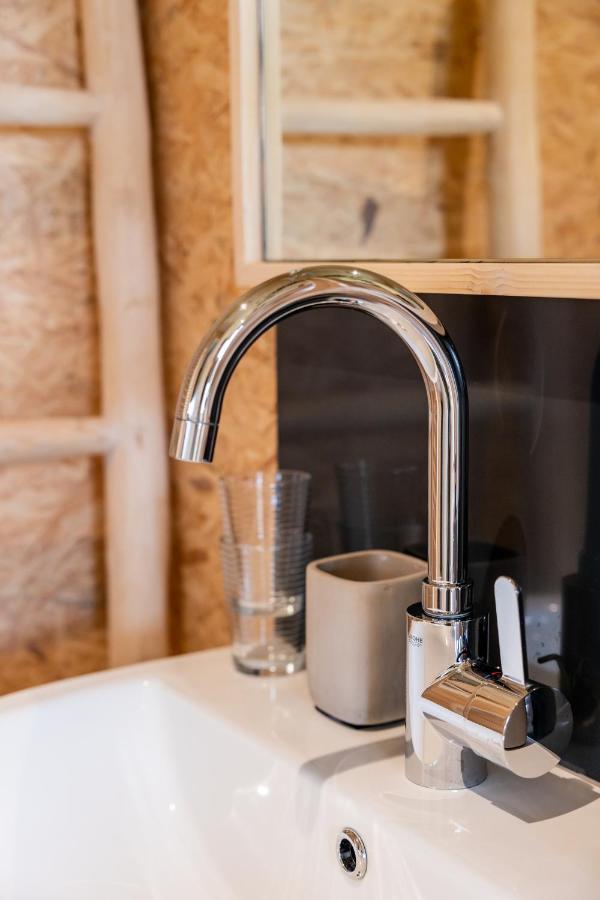 Bij De Genieterij Luxe Tiny Houses Koudum Bagian luar foto